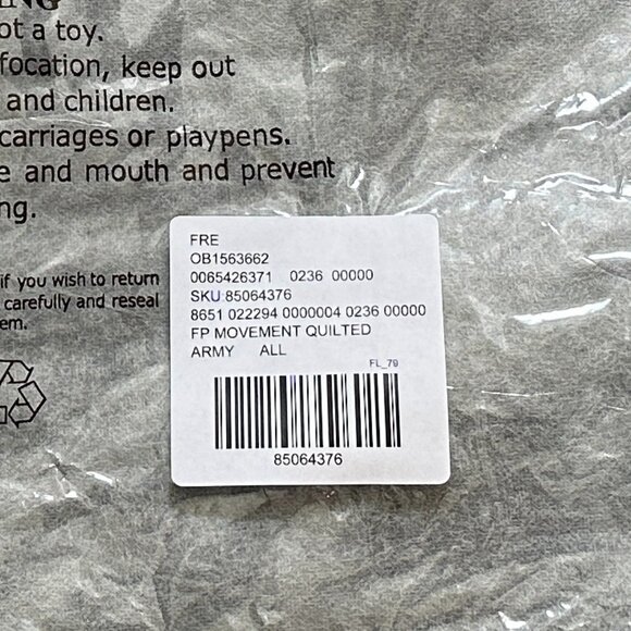 Free People FP Movement Quilted Carryall Army Green - FACTORY SEALED - Picture 3 of 11